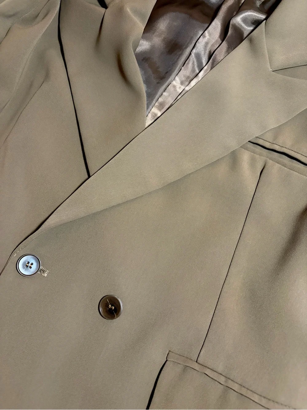 Women’s Double-Breasted Blazer (Olive Green) - Picture 3 of 3